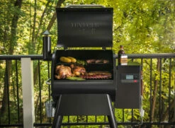 Traeger PRO D2 575 Pelletsgrill -Camp Chef Salgsbutikk Pro 575 Lifestyle 018 2 1